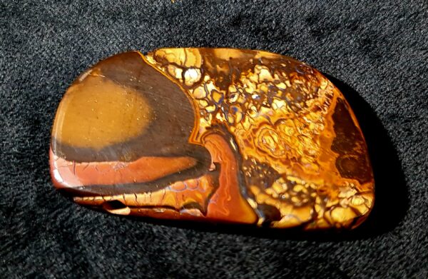 Boulder Opal gebohrt – Bild 3